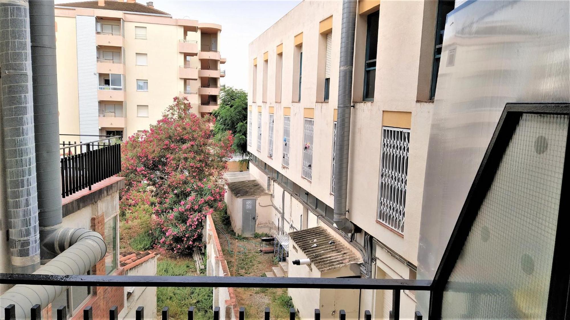 Apartaments Lamoga - Boabi Torredembarra Extérieur photo