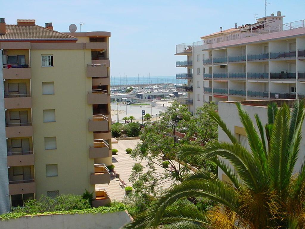 Apartaments Lamoga - Boabi Torredembarra Extérieur photo