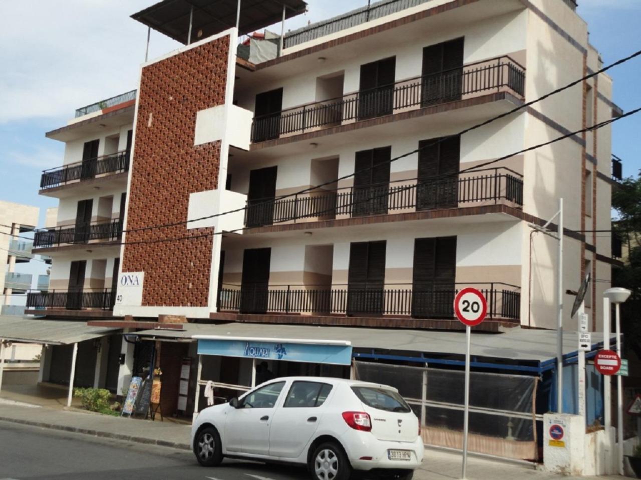Apartaments Lamoga - Boabi Torredembarra Extérieur photo
